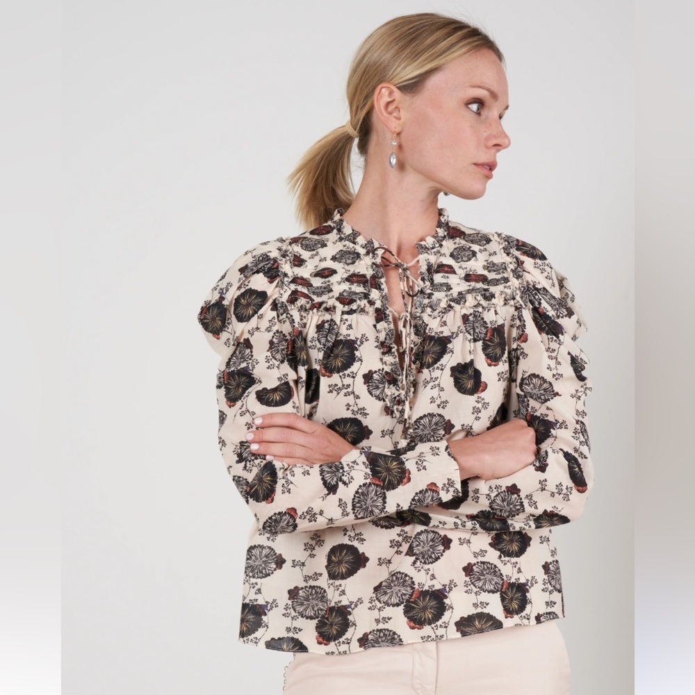 Ulla Johnson Bevin Blouse in Gardenia Floral
Size: 0